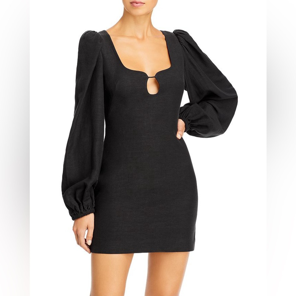 SIGNIFICANT OTHER FARA BLOUSON SLEEVE MINI DRESS
Color: BLACK
Size US 4
